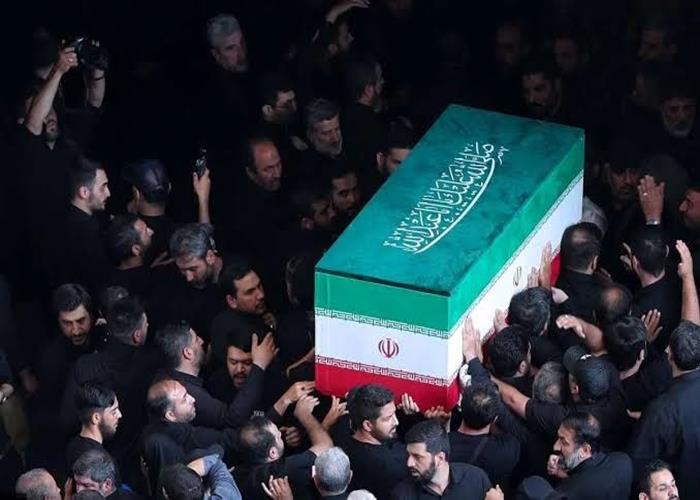 او معلم توحید اجتماعی ملت ایران بود